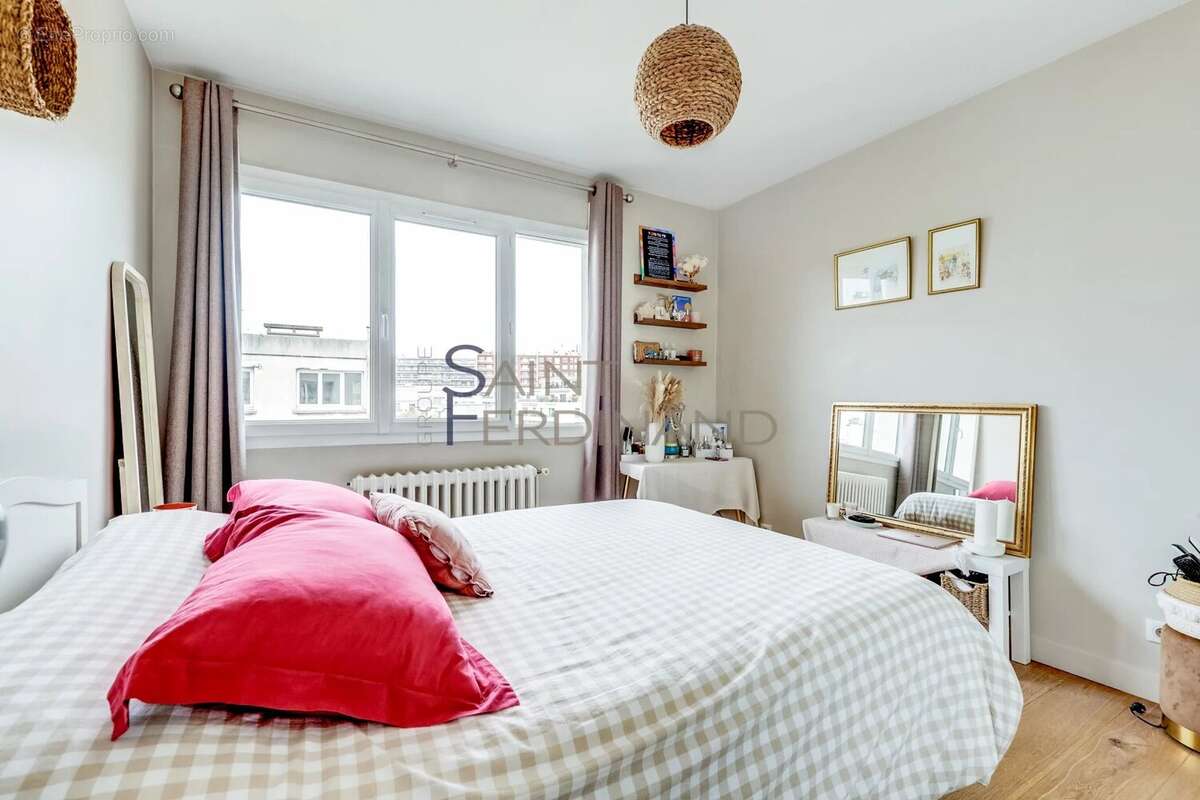 Appartement à BOULOGNE-BILLANCOURT