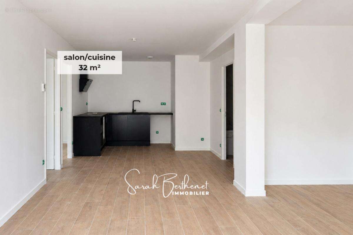 Appartement à SOURCIEUX-LES-MINES