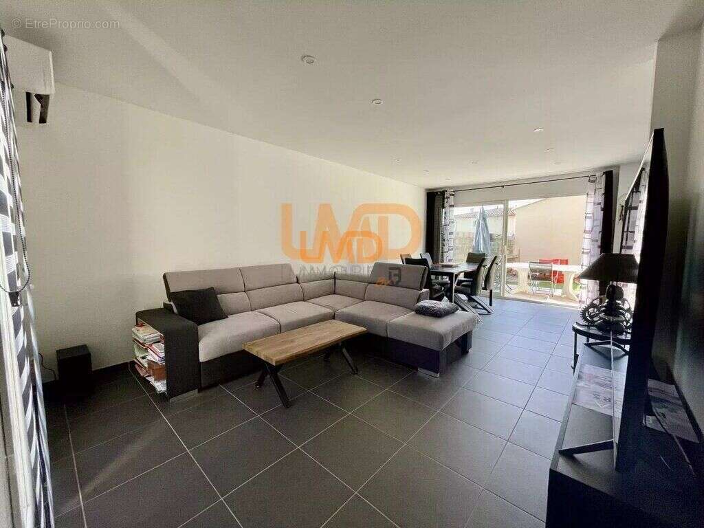 Maison à LIGNAN-SUR-ORB