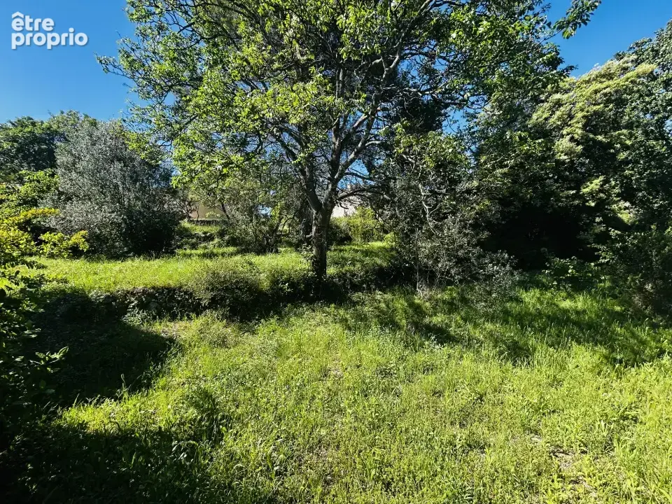 Terrain 550 m² à vendre à Draguignan (83300) - photo 2