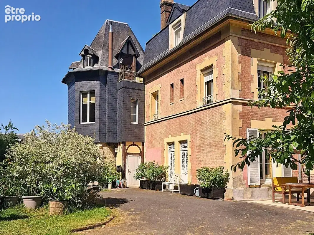 Demeure de prestige du XIXe siècle : 344 m² de charme et de nature à 10 min de Lisieux - photo 2
