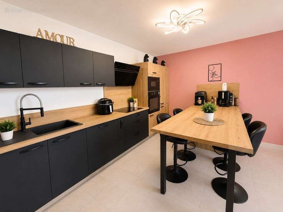 Istres appartement T3 à vendre - 2 chambre - 60m2 - calme - - Appartement à ISTRES