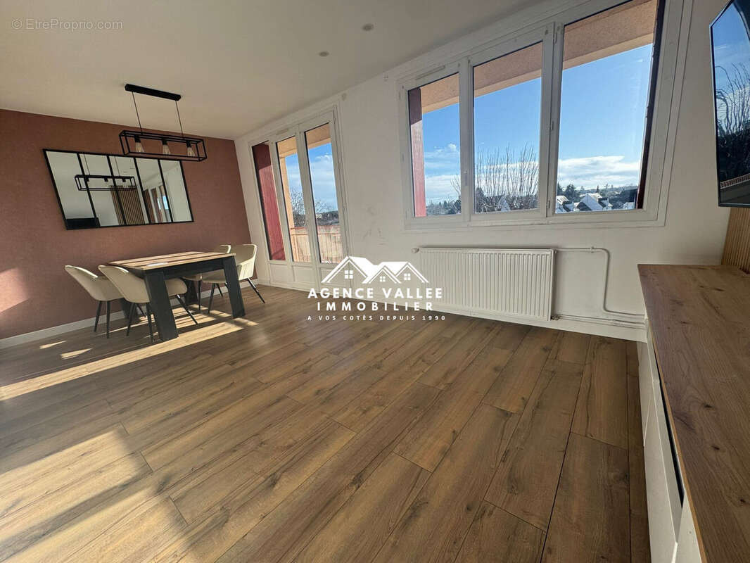 Appartement à SAINT-GERMAIN-LES-CORBEIL