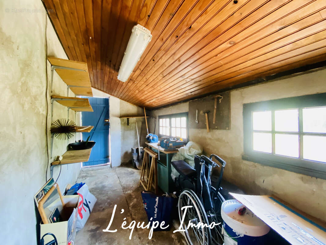 Maison T4 sur terrain arboré avec piscine et garage - photo 16