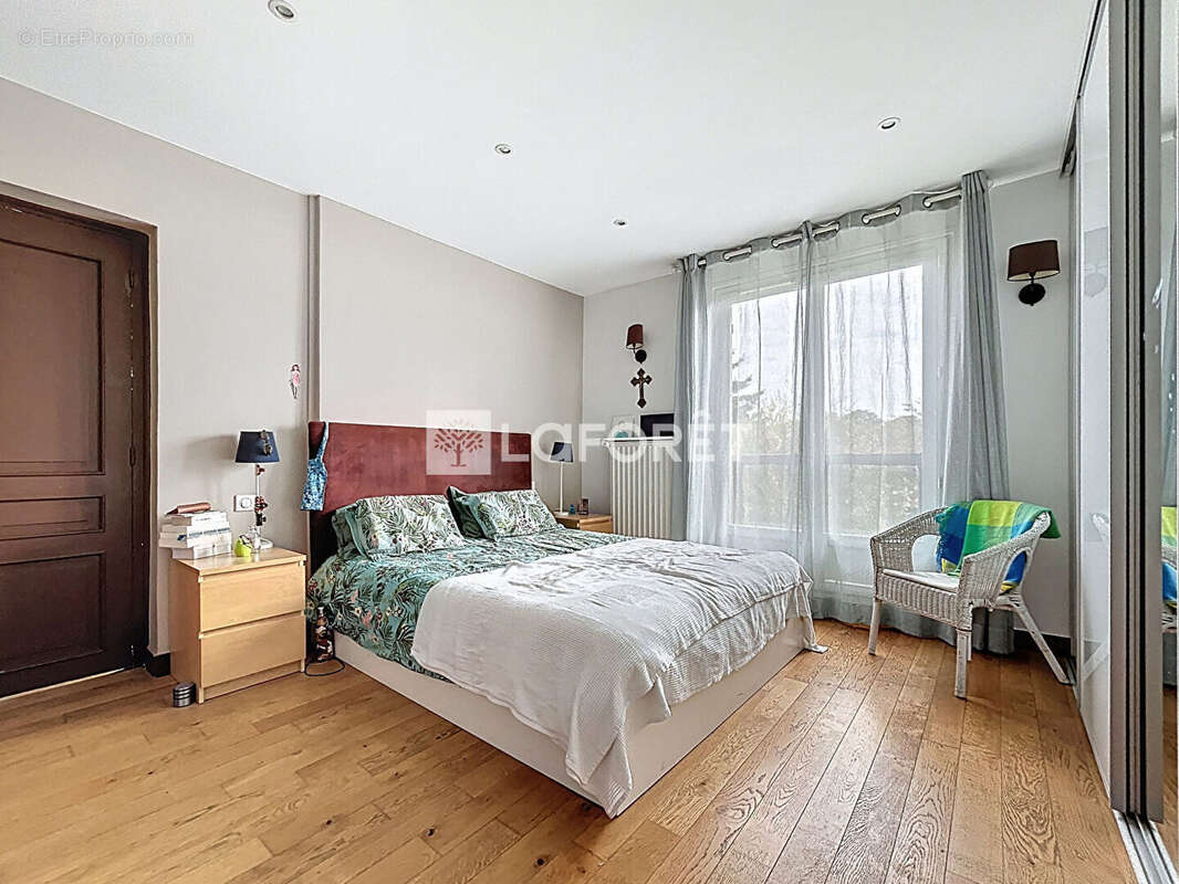 Maison à SUCY-EN-BRIE