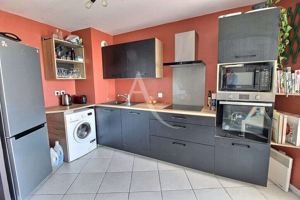 Appartement à MARSEILLE-8E