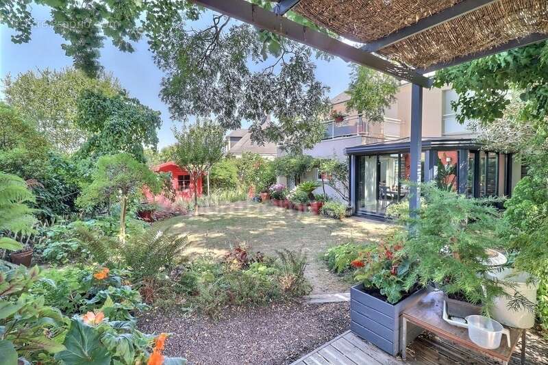Maison contemporaine t7 - 175 m²  orvault (petit chantilly) - photo 3
