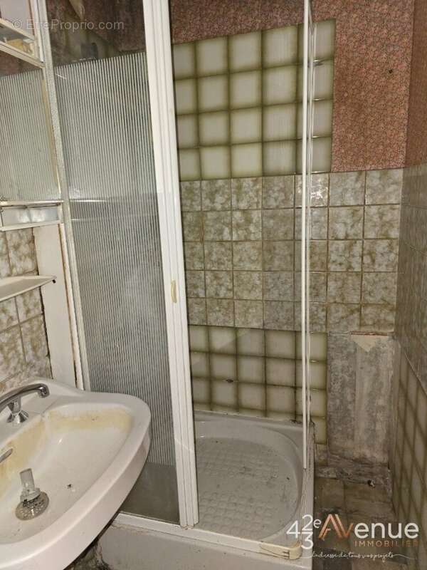 Appartement à SAINT-ETIENNE