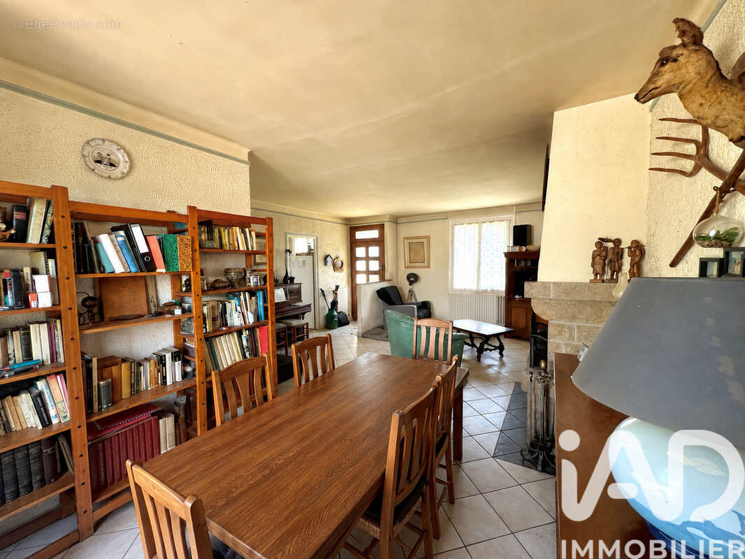 Maison 111 m² à Saint-Cast-Le-Guildo  - photo 7