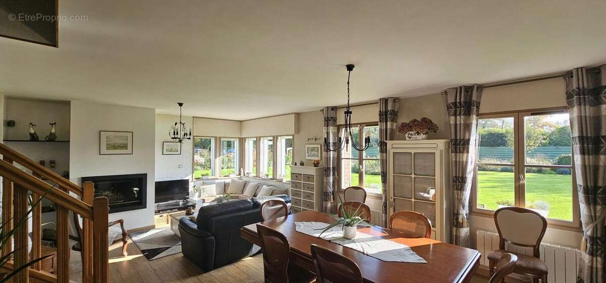 Maison à THUN-SAINT-MARTIN