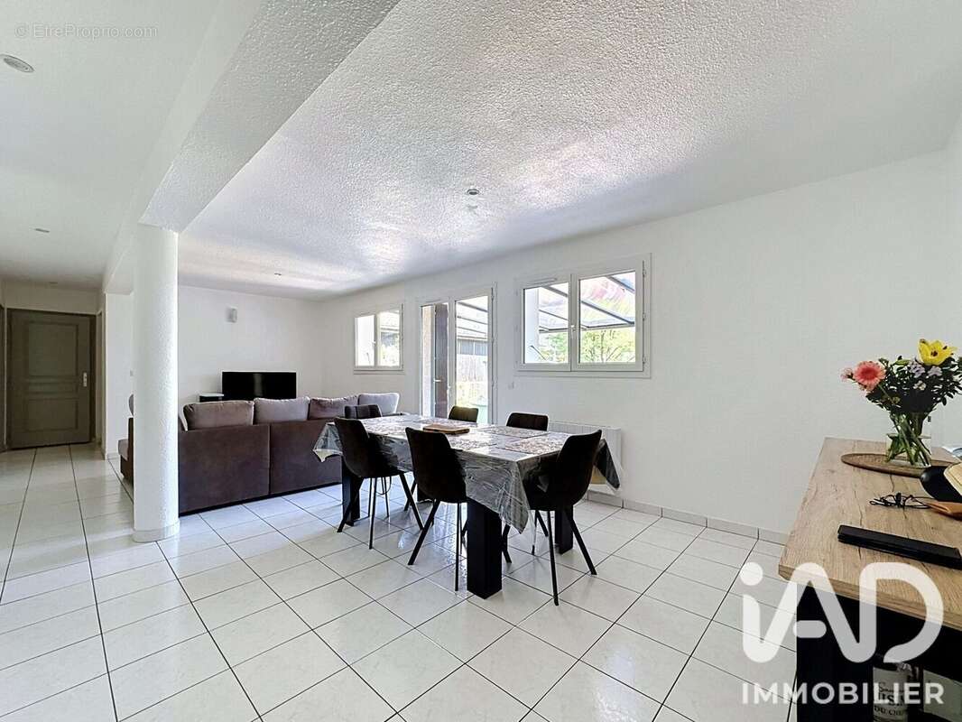 Photo 2 - Appartement à FILLINGES