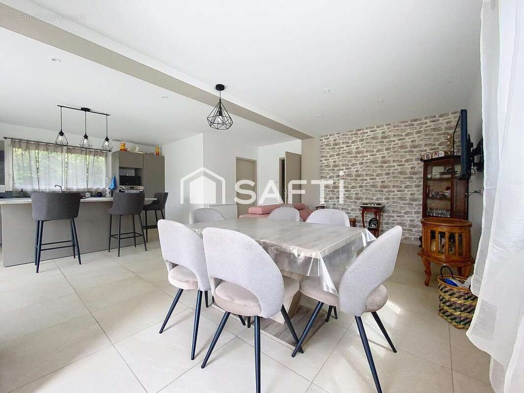 Photo 2 - Maison à LABASTIDE-DU-TEMPLE