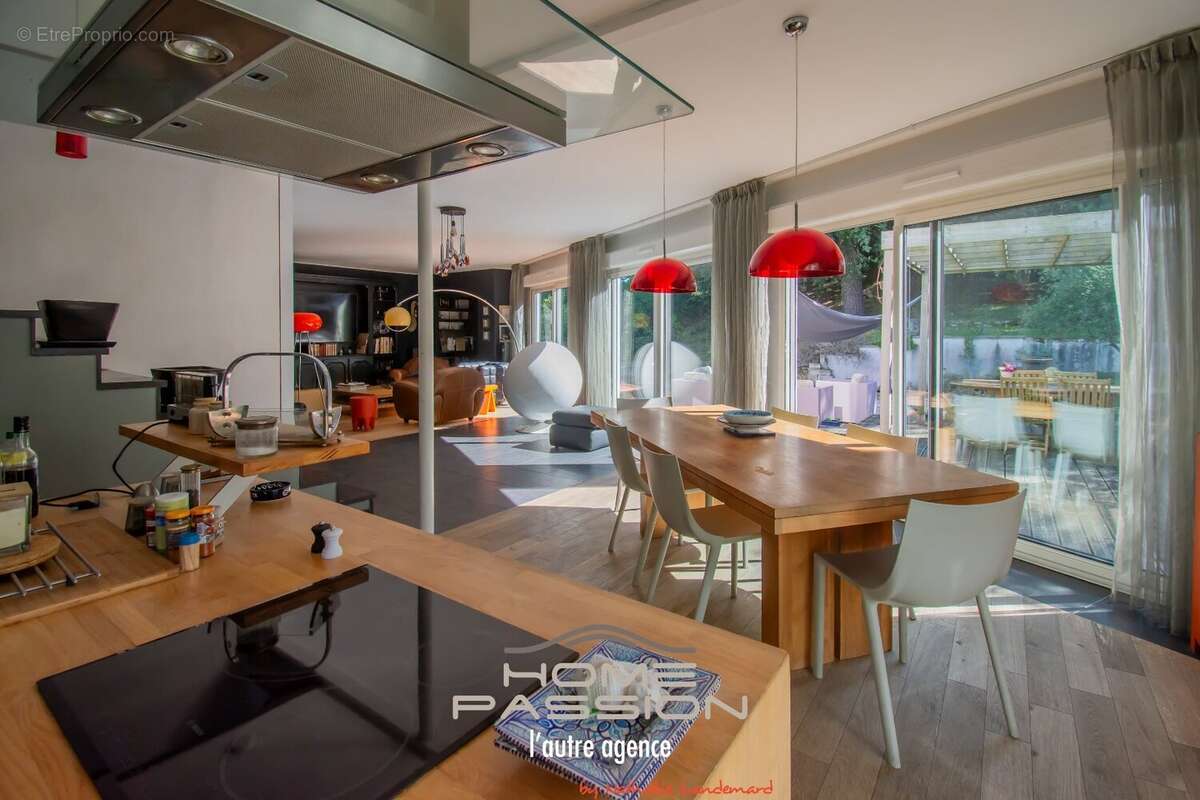 Maison à SAINT-GEORGES-DE-DIDONNE