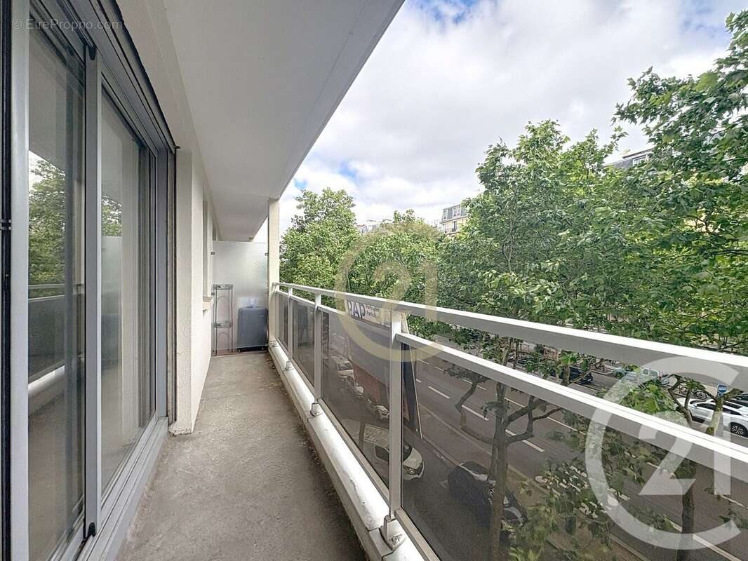 Appartement à PARIS-12E