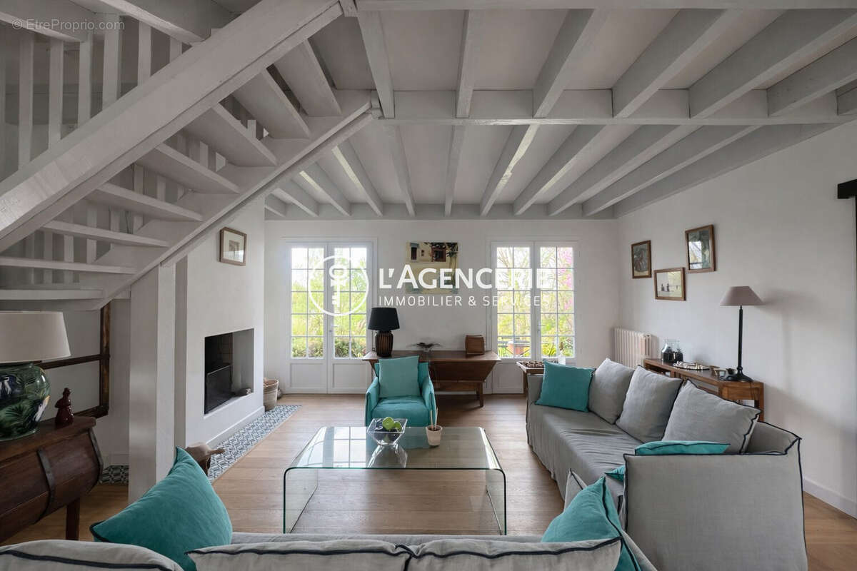 Maison à LARRESSORE