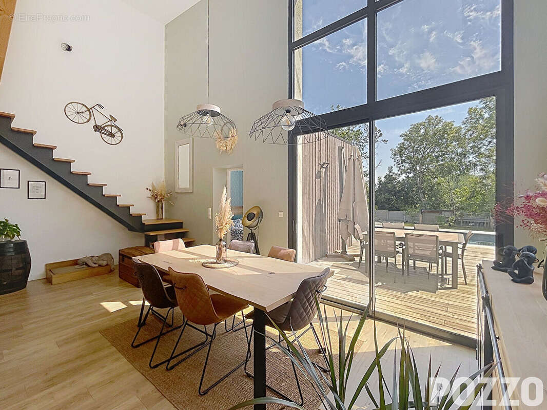 Maison Montmartin Sur Mer 5 pièce(s) 140 m2 - Coup de coeur - photo 8