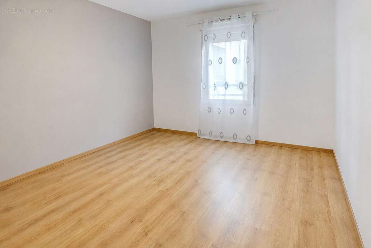 Appartement à SAINT-PRIEST