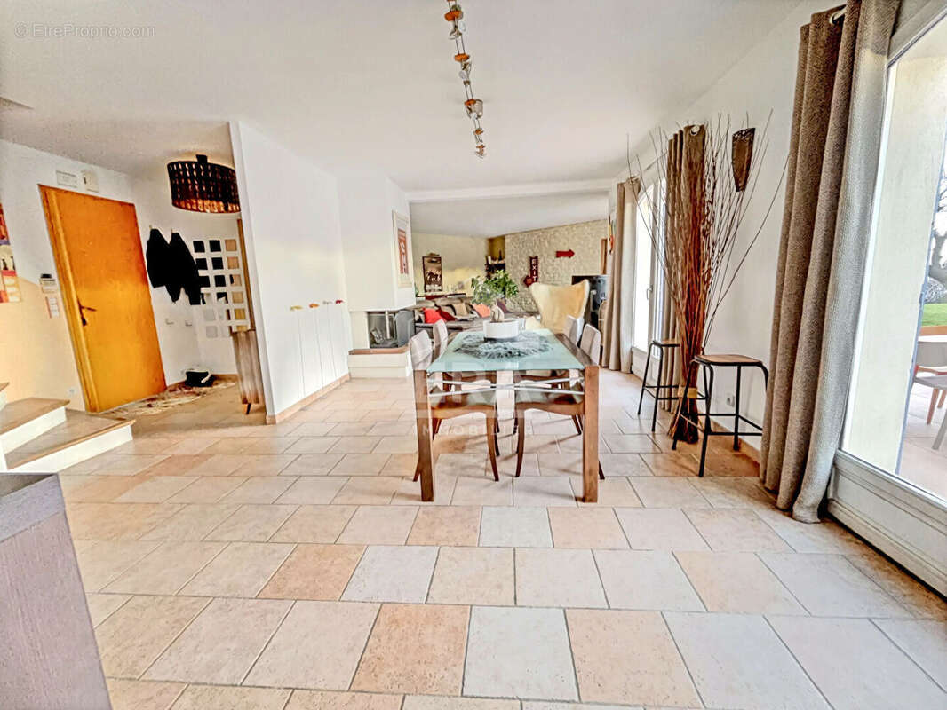 Maison à CAGNES-SUR-MER