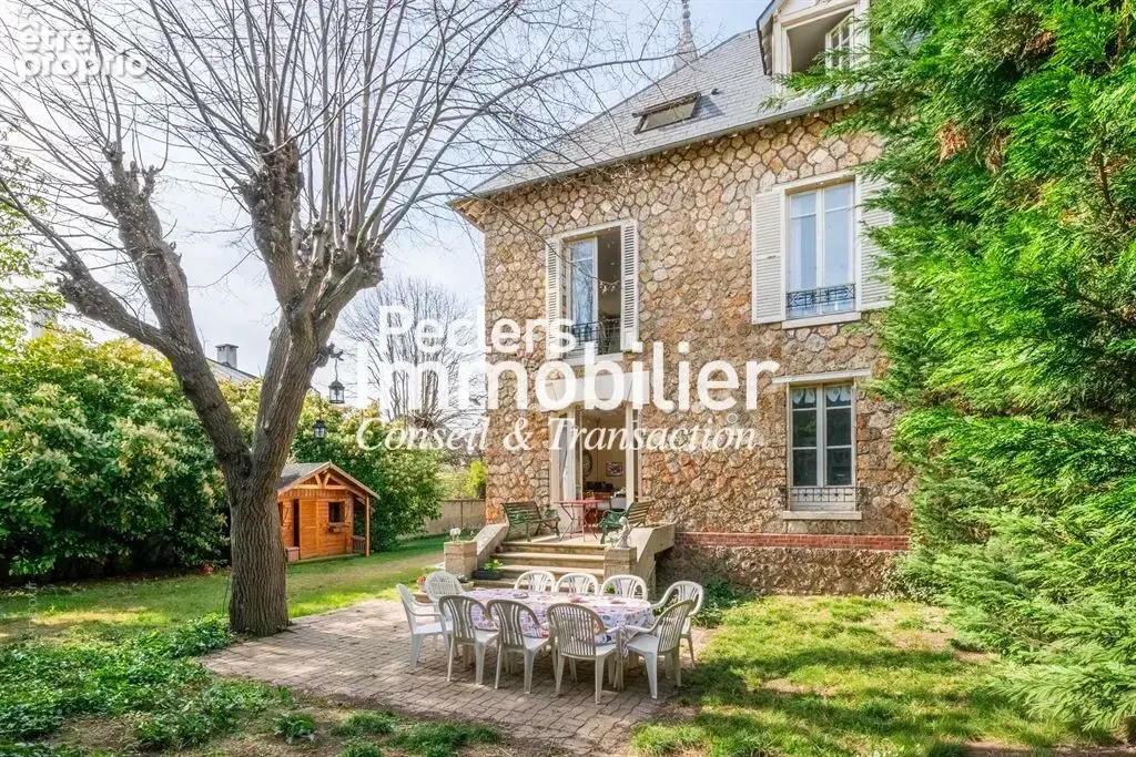 Bien rare à la vente – maison meulière rueil-malmaison – rer a – centre-ville - photo 2