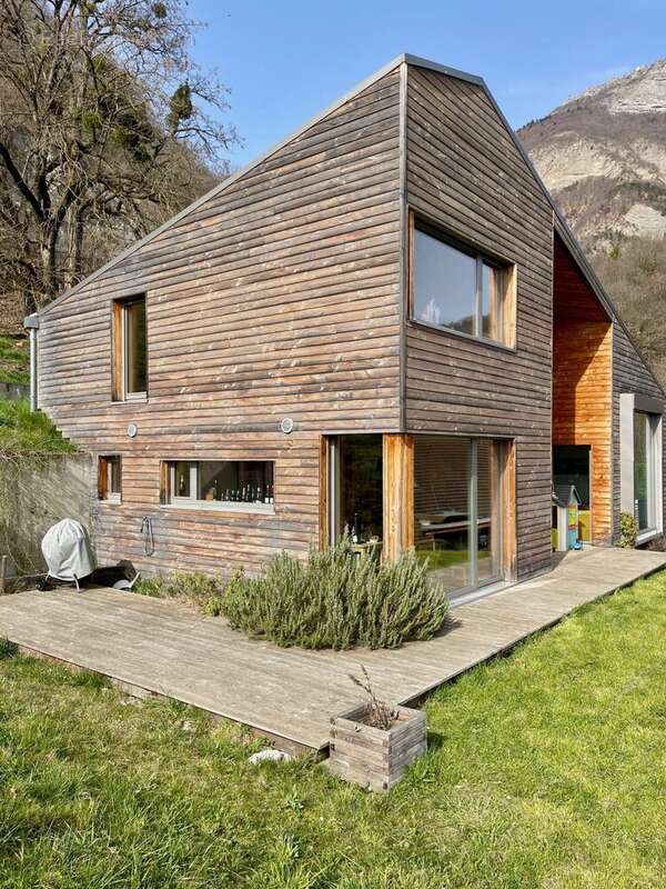 Maison à LA TRONCHE