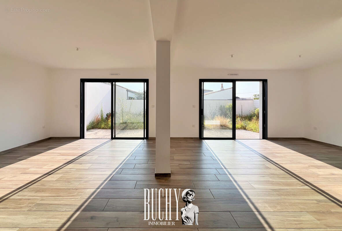 LA CHAUME - Maison T4 récente 128 m2 avec garage et vue sur les Marais. - photo 4