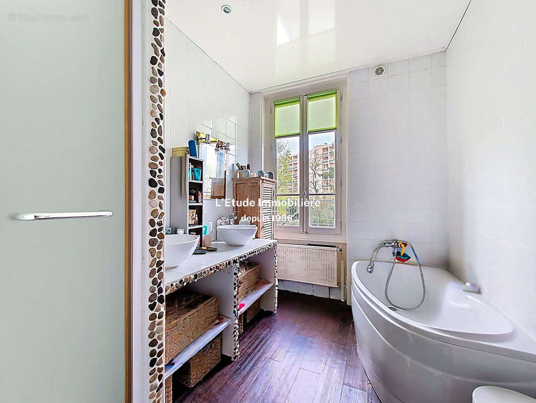 Maison à CALUIRE-ET-CUIRE