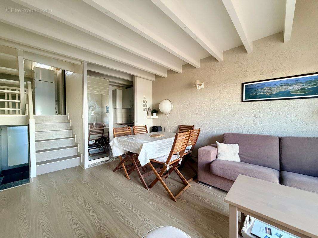 Appartement à ARZON