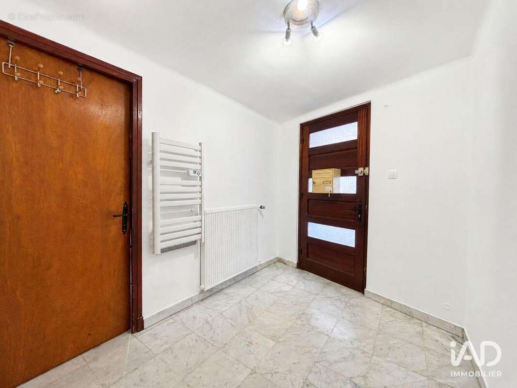 Maison 87 m² à Servian  - photo 8