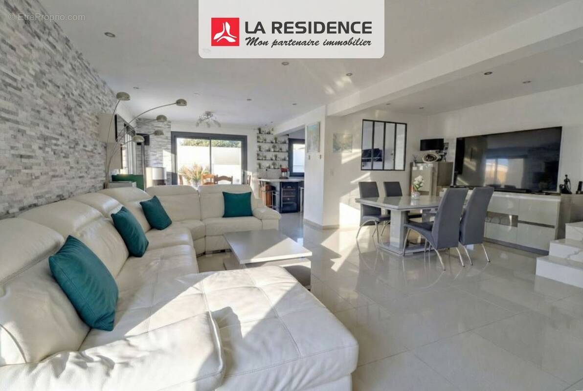 Maison à SOTTEVILLE-LES-ROUEN