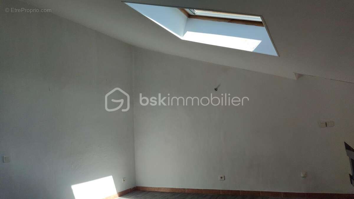 Appartement à SAINT-ETIENNE-LES-ORGUES