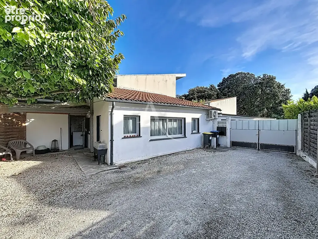 Ensemble immobilier locatif  à AYTRE avec 3 appartements - photo 14