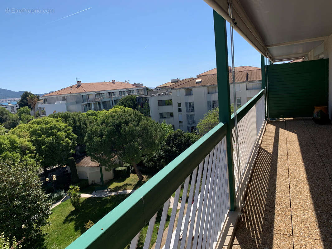 Appartement à MARSEILLE-8E