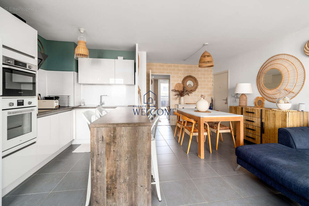 Appartement à SAINT-JEAN-DE-VEDAS