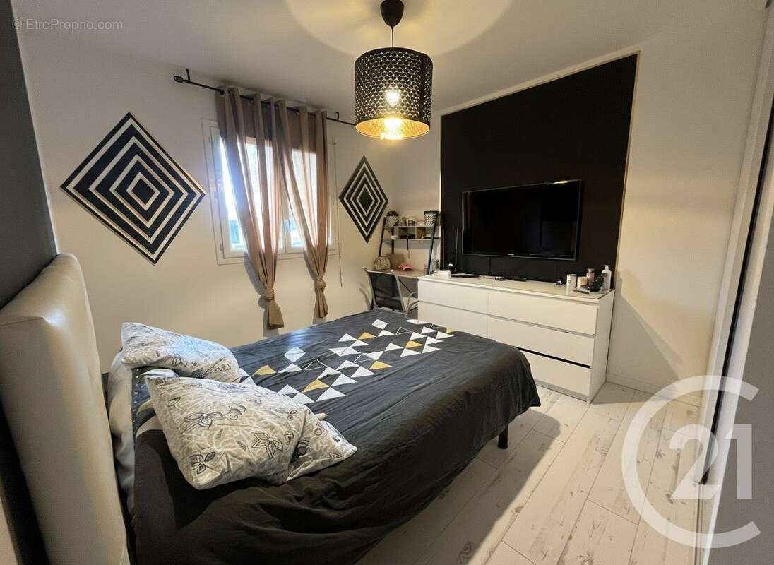 Maison à SAINT-ANDRE-DE-CUBZAC