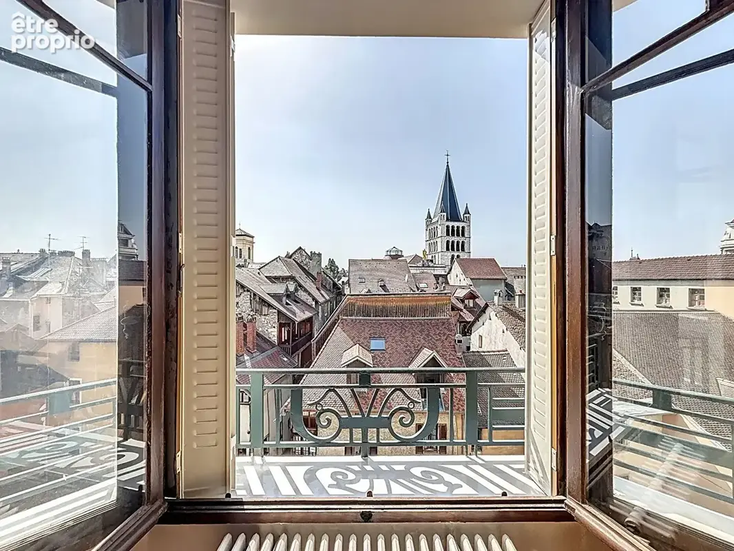 T4 de 93 m², vue magnifique sur le château! - photo 7