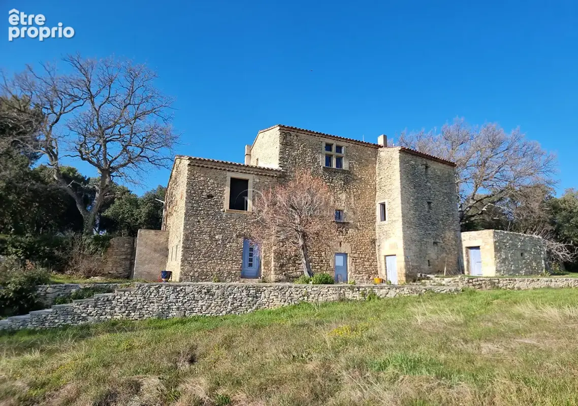 Bâtisse en pierres du XVIe siècle - Vue imprenable sur la Sainte Victoire - photo 4