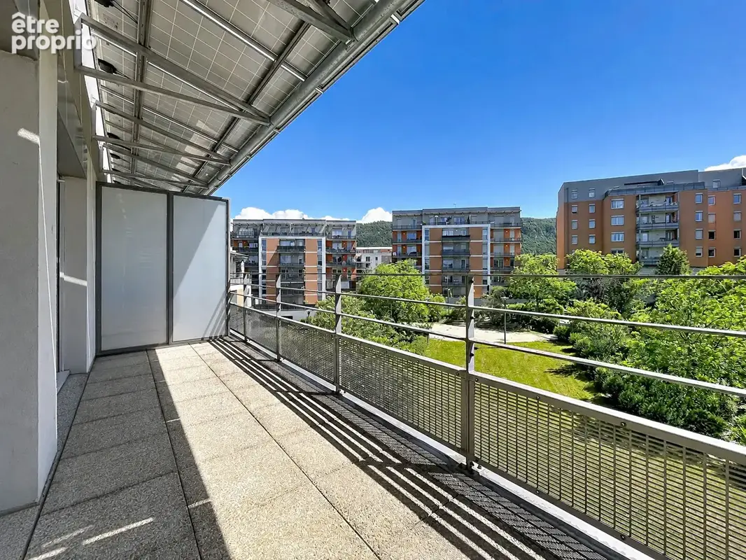 Appartement à SEYNOD