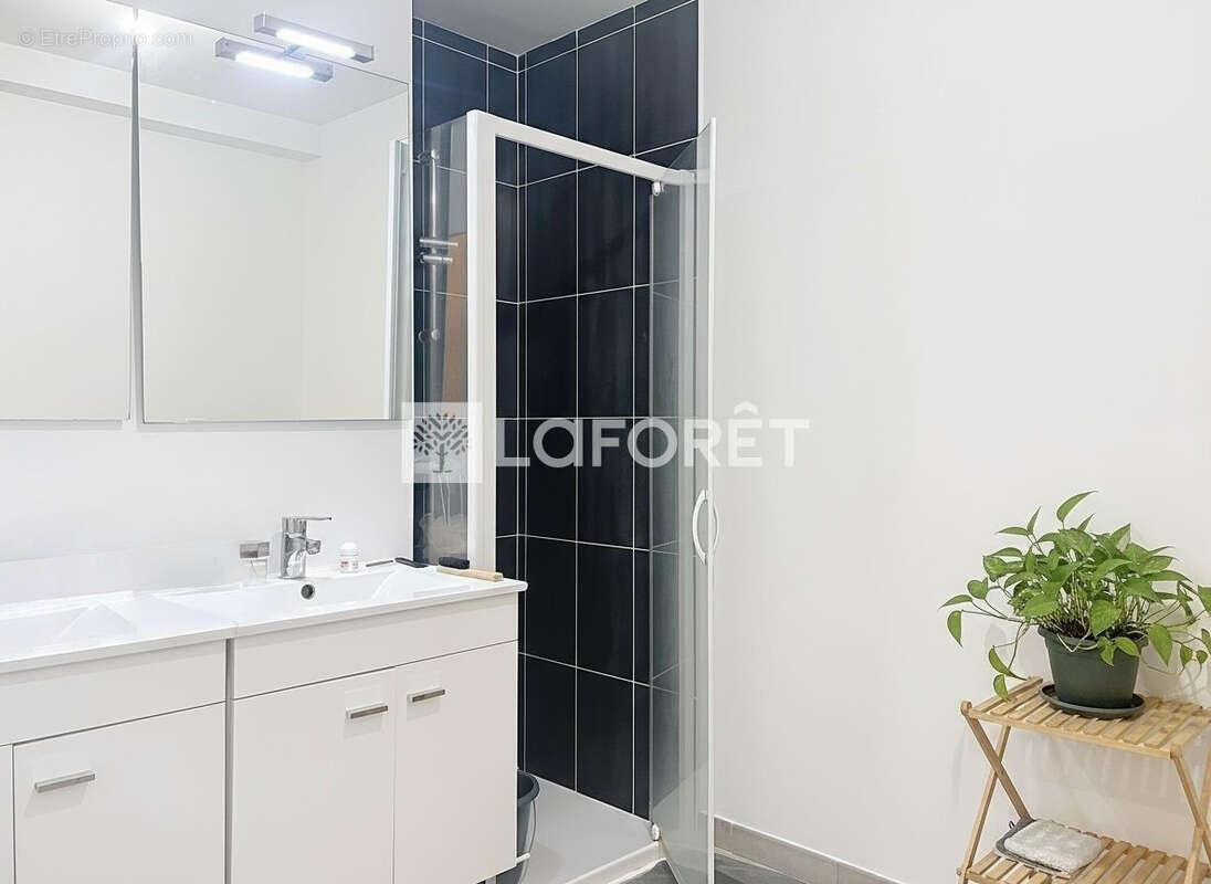 Appartement Rennes 3 pièces - 65.44 m2 + terrasse de 10 m2, parking sécurisé - photo 8