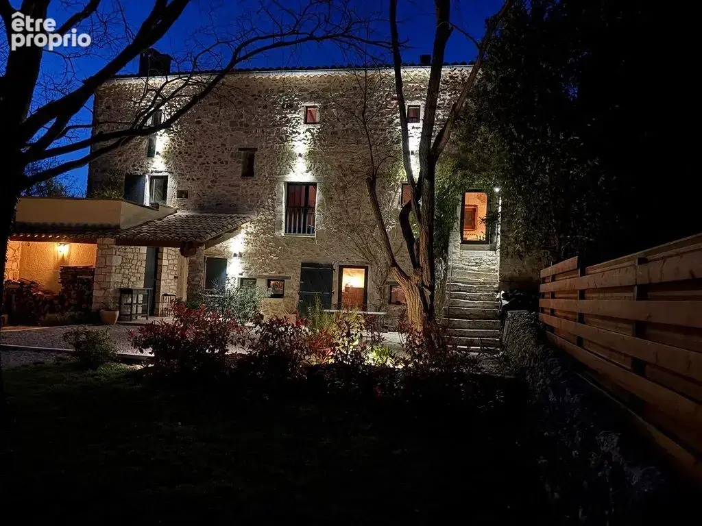 Photo Maison à Rochegude au prix de 520 000€