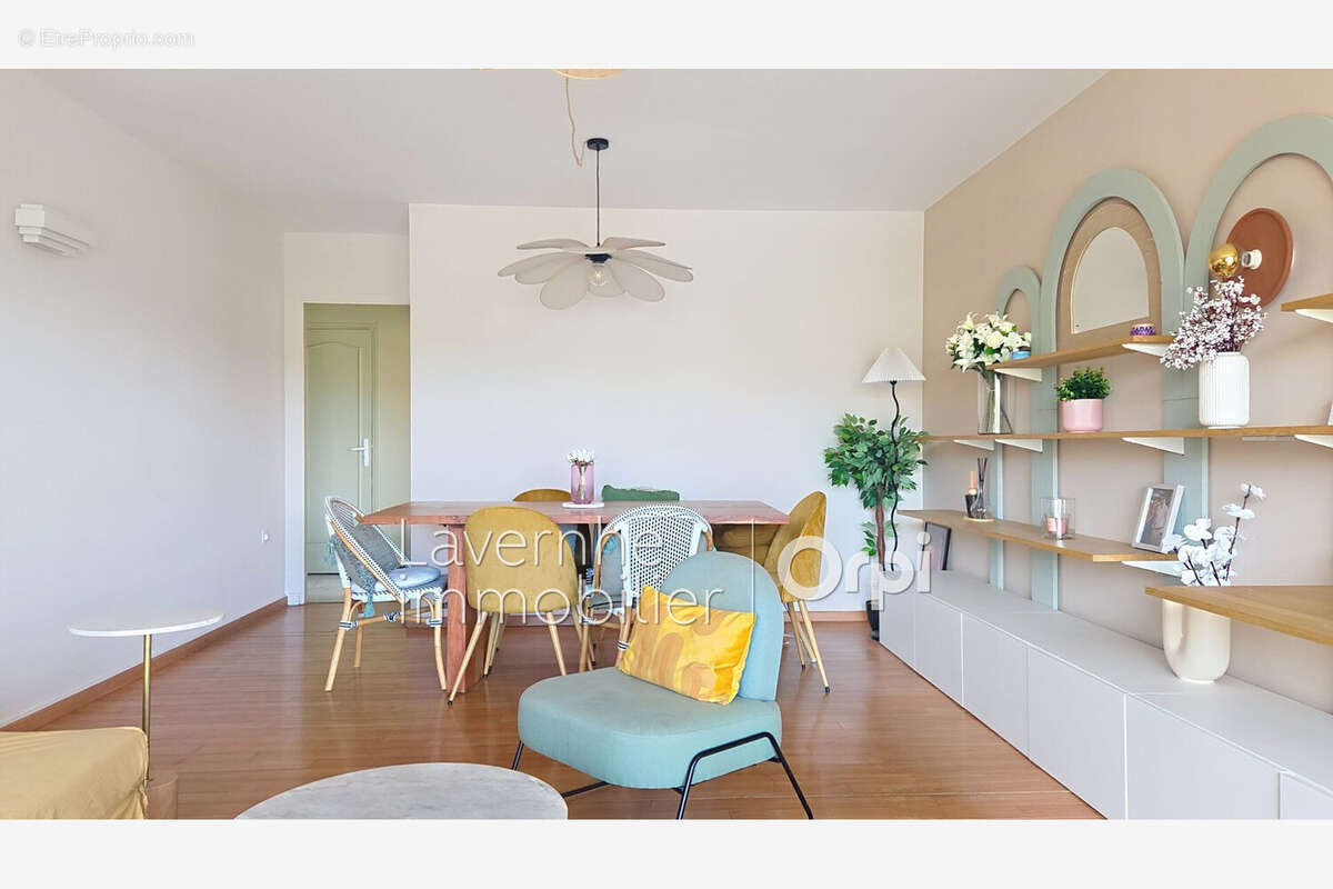 Appartement à LE CANNET