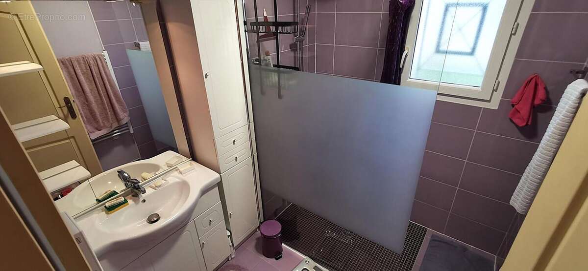 Maison à AUBIE-ET-ESPESSAS