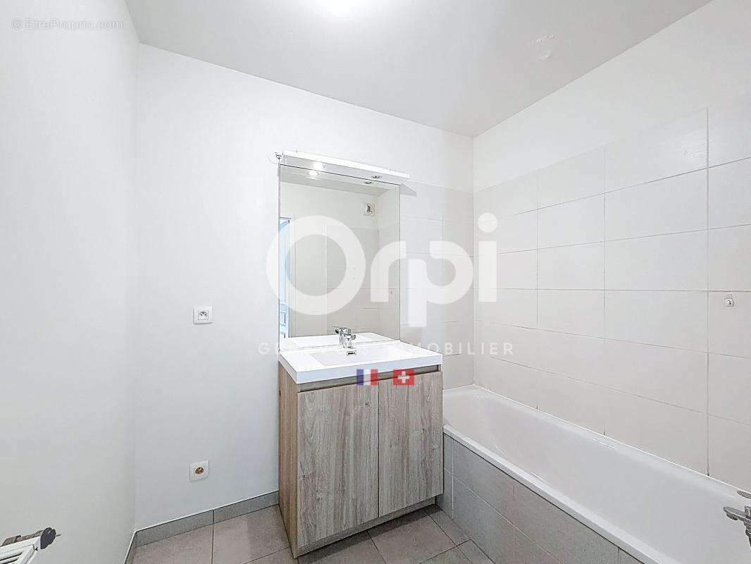Appartement À Vendre - photo 8