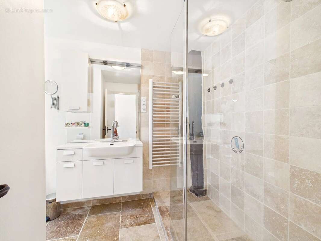 Superbe maison de plain-pied 3 chambres avec piscine et vues panoramiques - photo 10