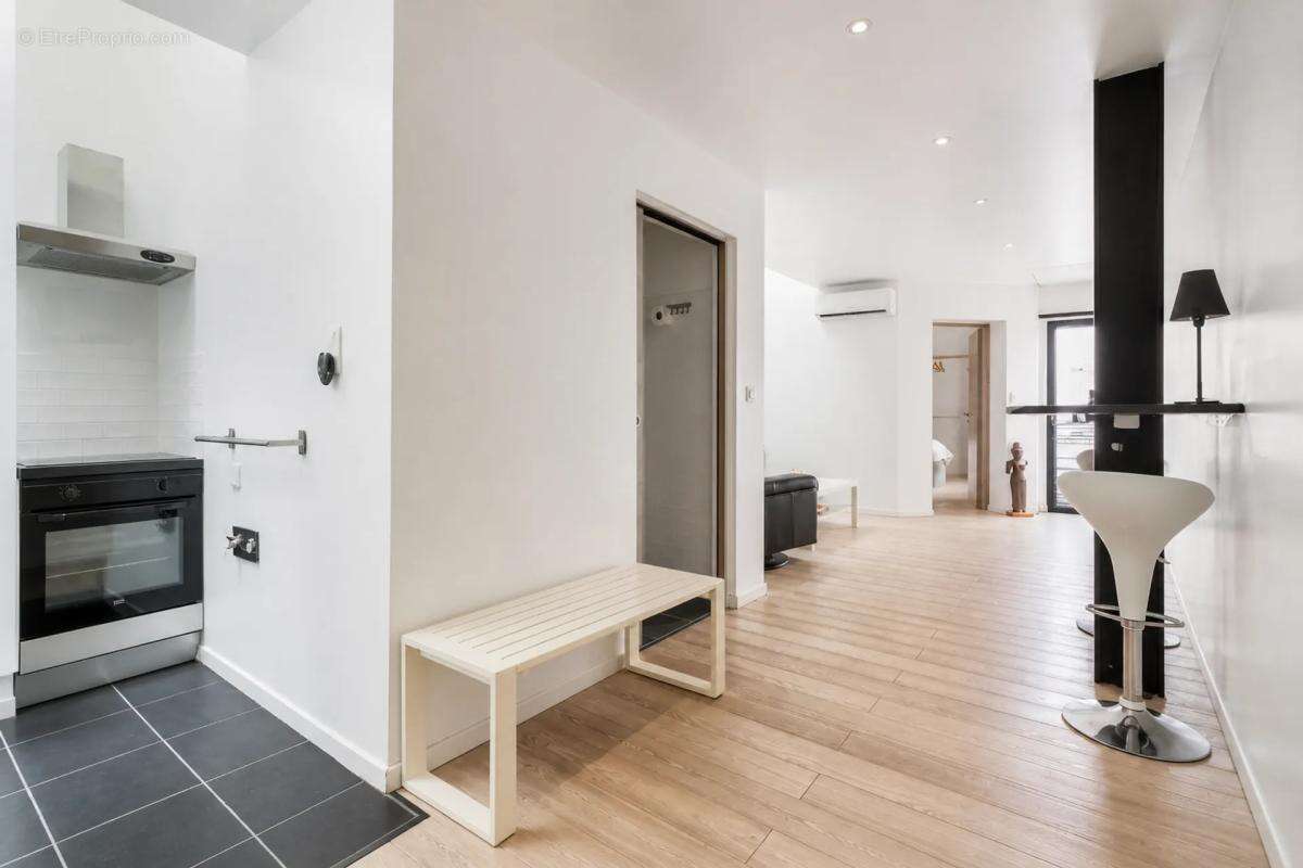 Maison rénovée de 285 m² avec 3 logements à Tourcoing - photo 13