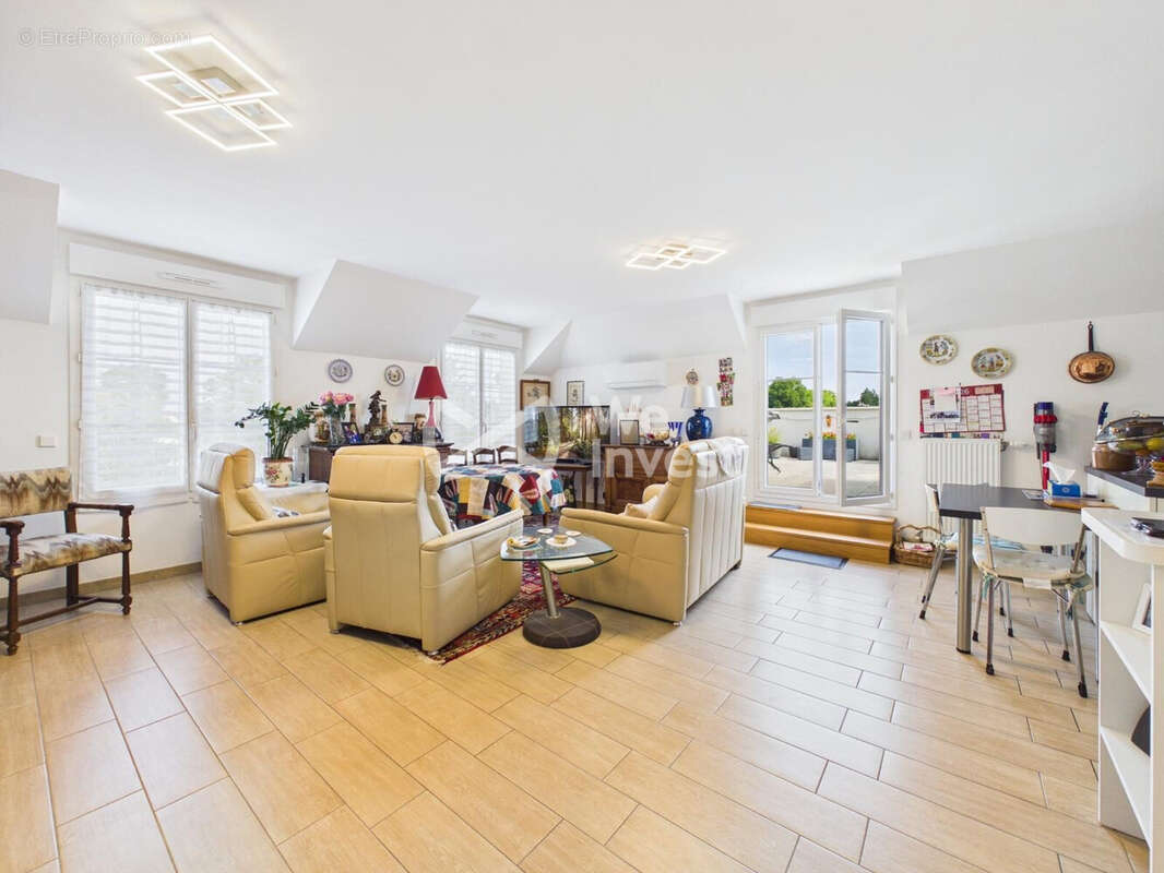 Appartement à MAROLLES-EN-HUREPOIX