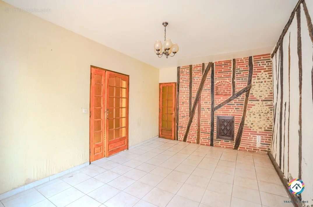 Maison de ville 127 m² – Fort potentiel investisseur ou projet familial – Centre Mazères - photo 5