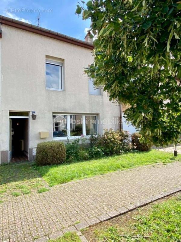 Maison à BENESTROFF