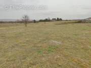 Terrain à MONTLUCON