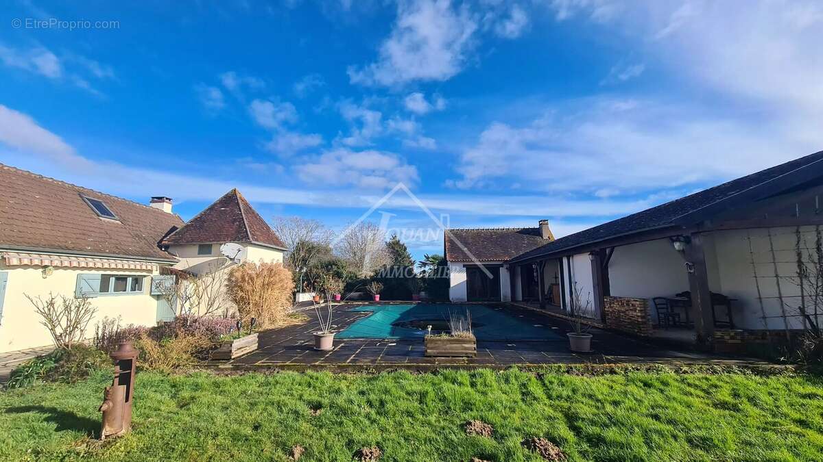 Maison à SAINT-PLAISIR