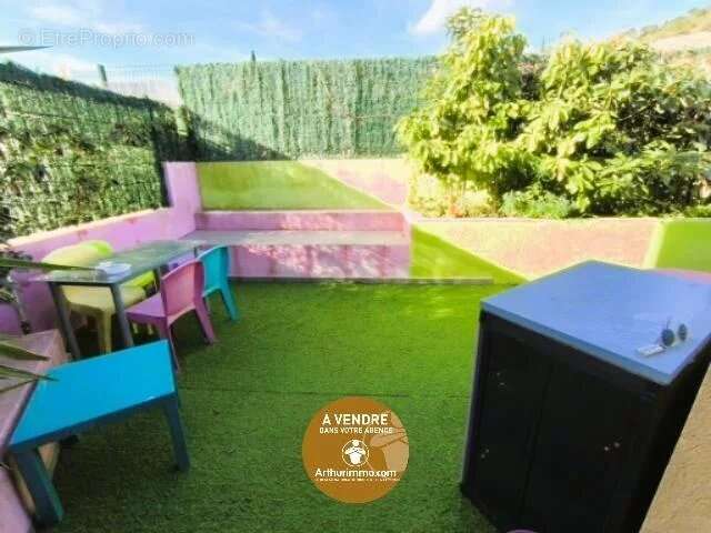 Maison à BORMES-LES-MIMOSAS